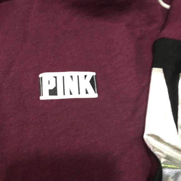 Vs Pink Quarter Zip Sweater Small - Picture 4 of 4